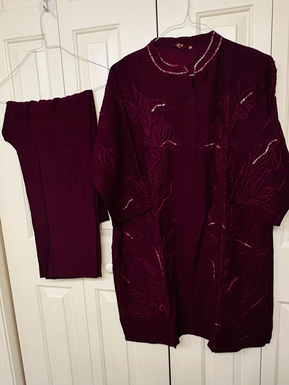 Sale‼️Women’s Embroidered Maroon Cord set in pure chiffon, totally lined size23”
